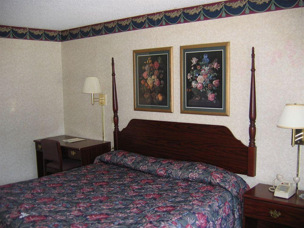America'S Best Value Inn & Suites Sheridan Bagian luar foto