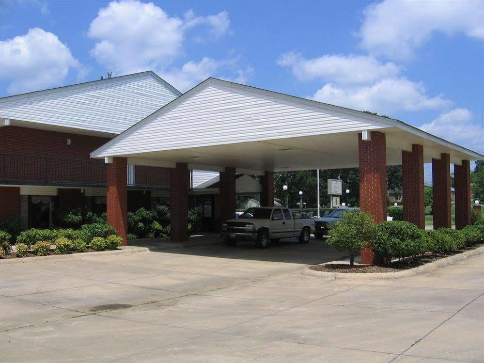 America'S Best Value Inn & Suites Sheridan Bagian luar foto