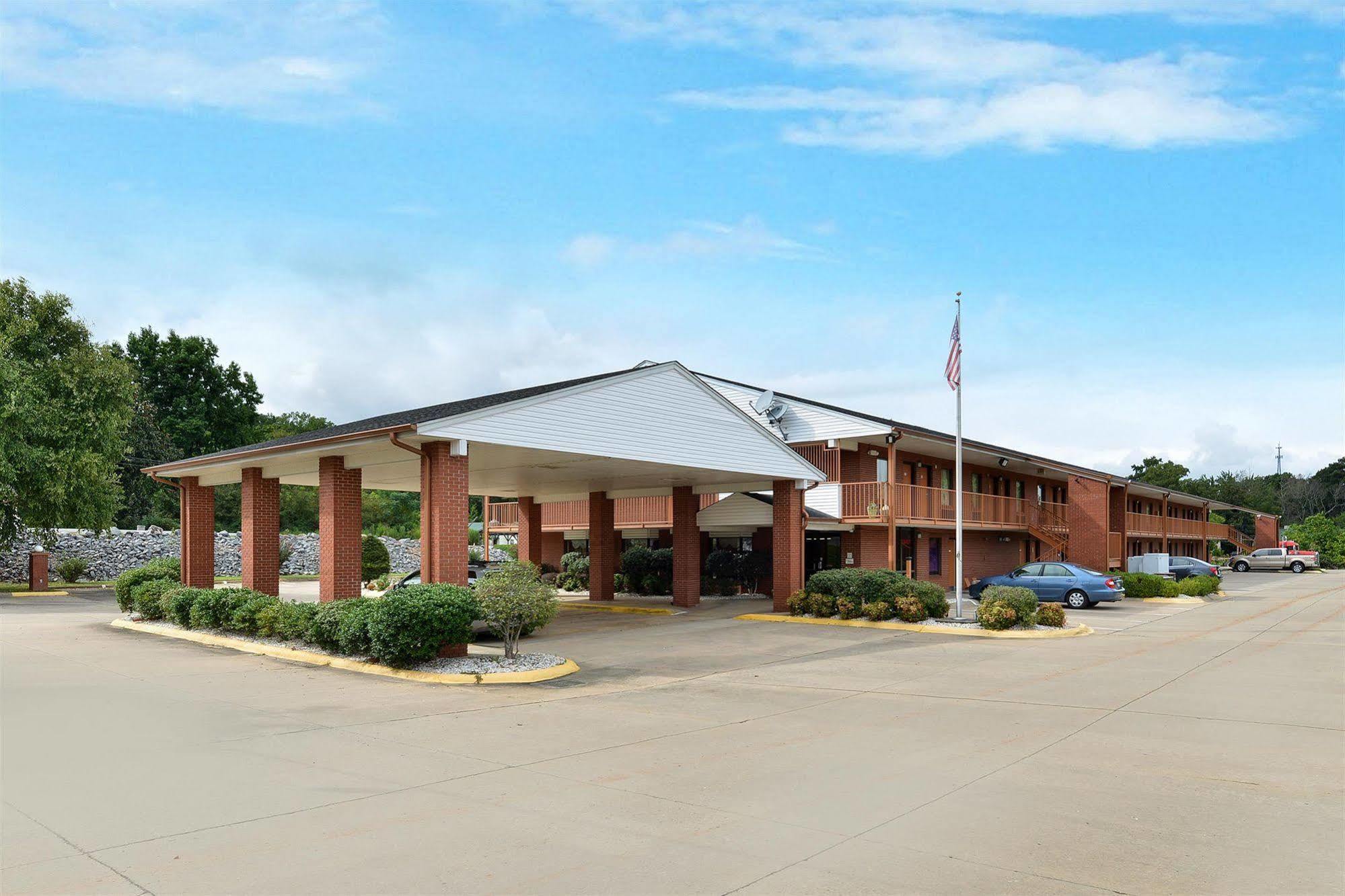 America'S Best Value Inn & Suites Sheridan Bagian luar foto
