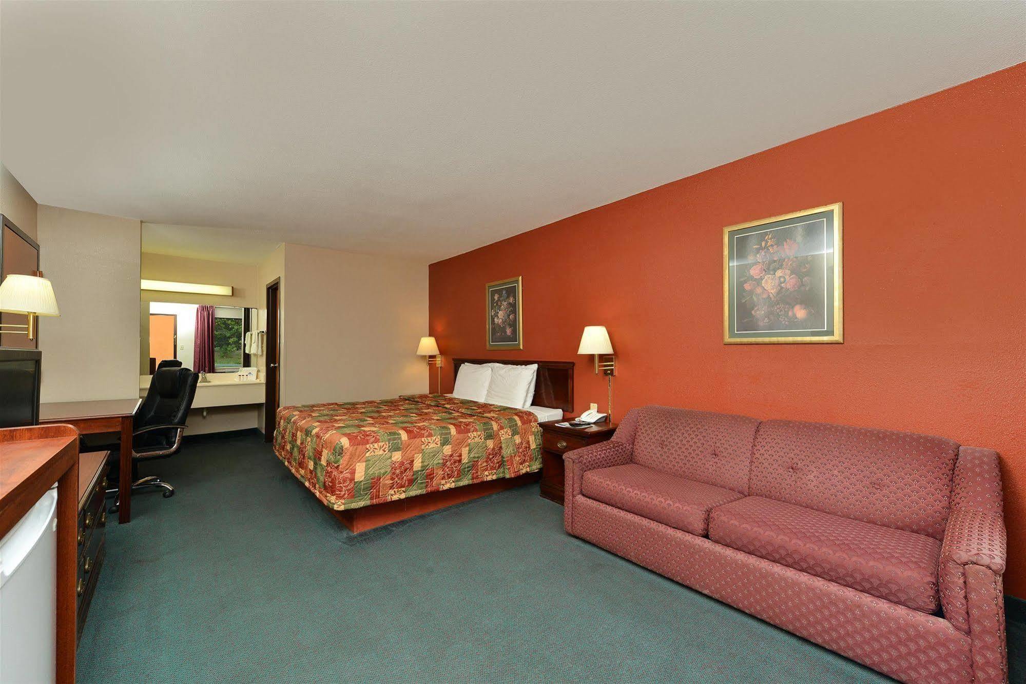 America'S Best Value Inn & Suites Sheridan Bagian luar foto